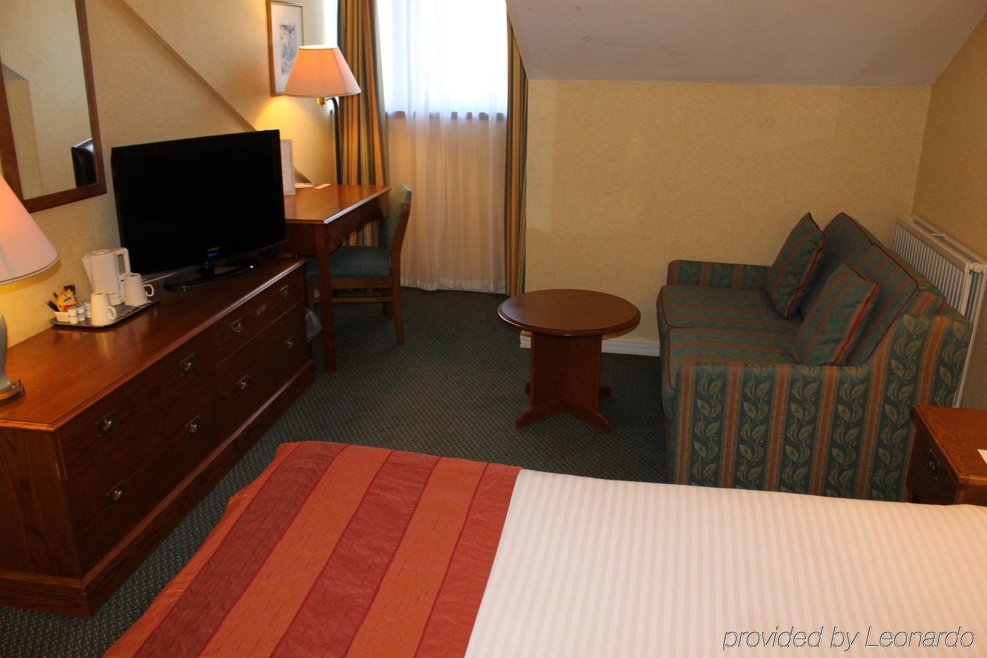 Holiday Inn Northampton West M1 Junc 16, An Ihg Hotel Flore Exterior photo